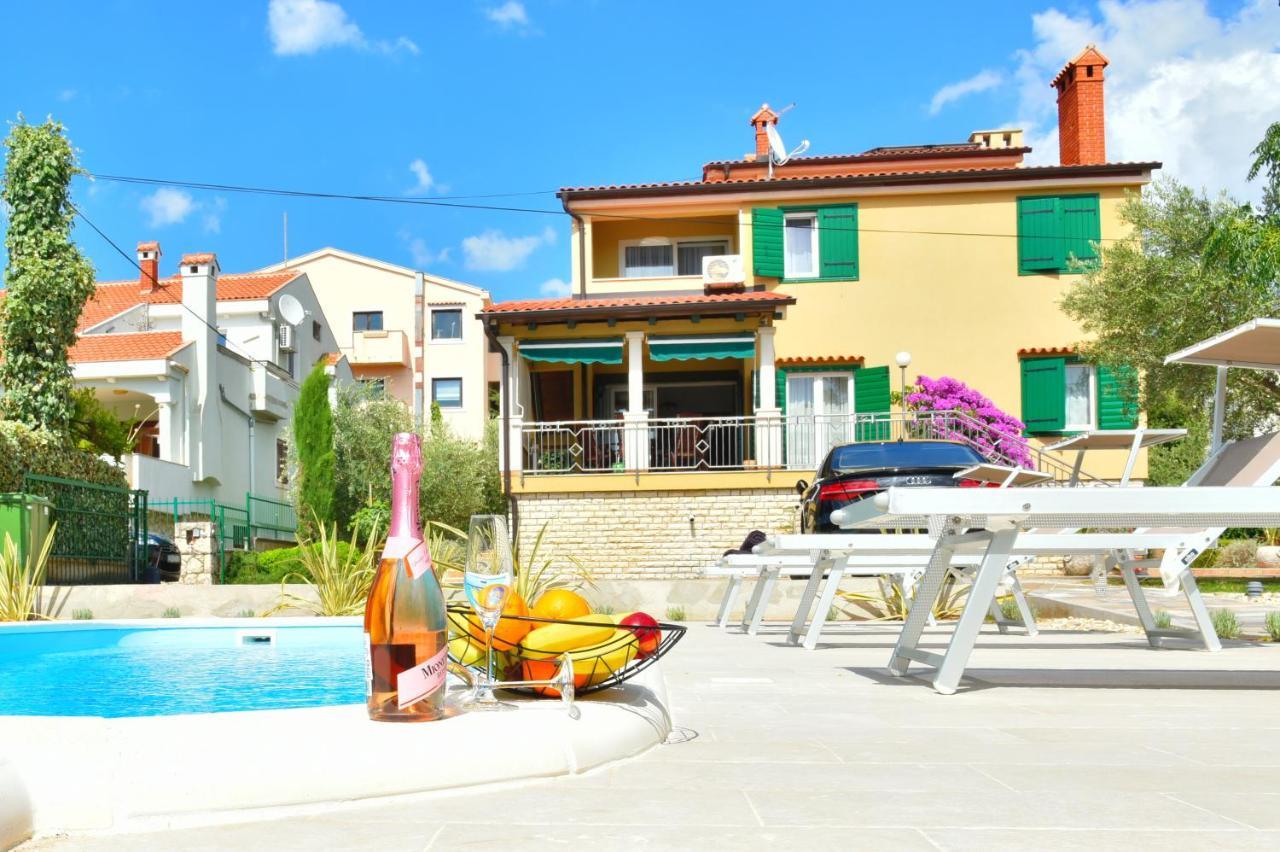 Vila Lux Nina With Six Bedrooms, Private Pool, Sauna Zadar