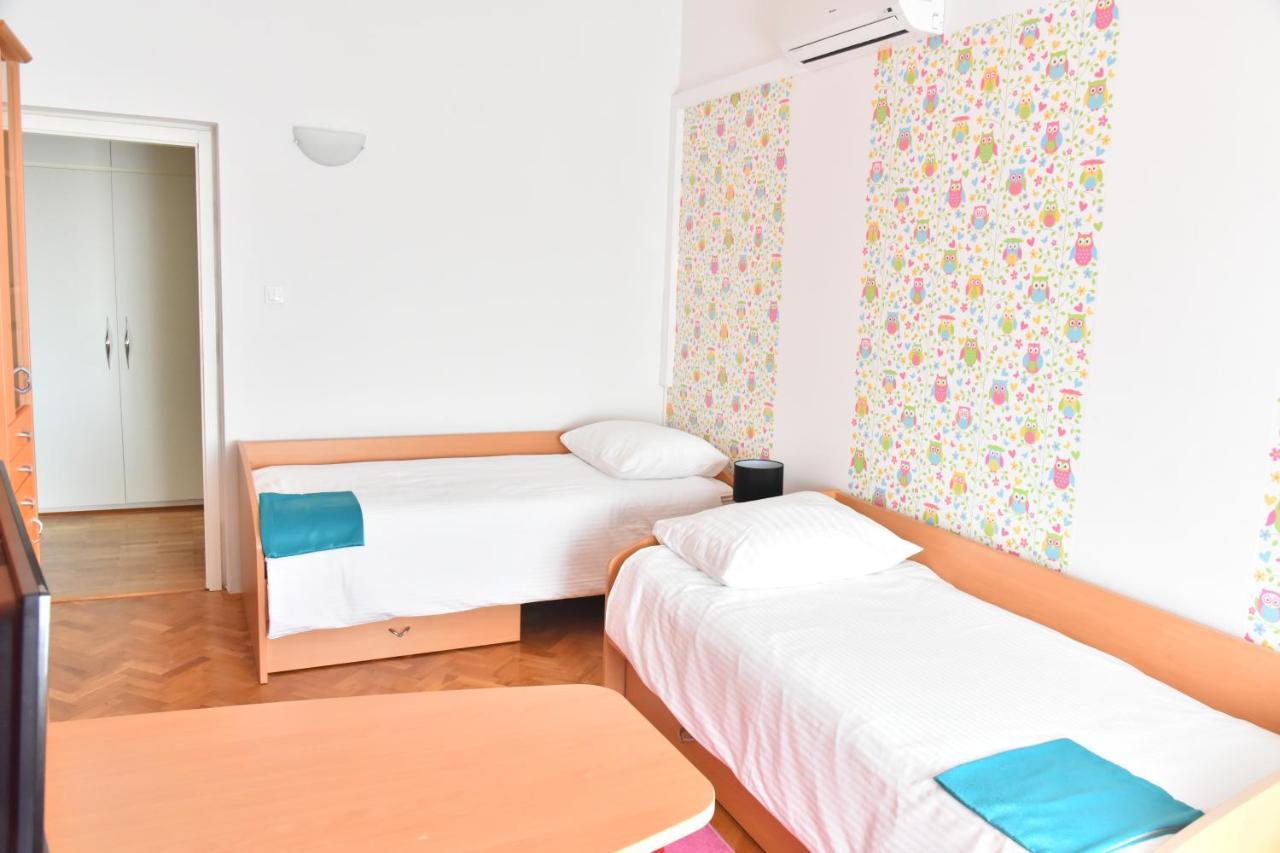 Lux Nina With Six Bedrooms, Private Pool, Sauna * Zadar