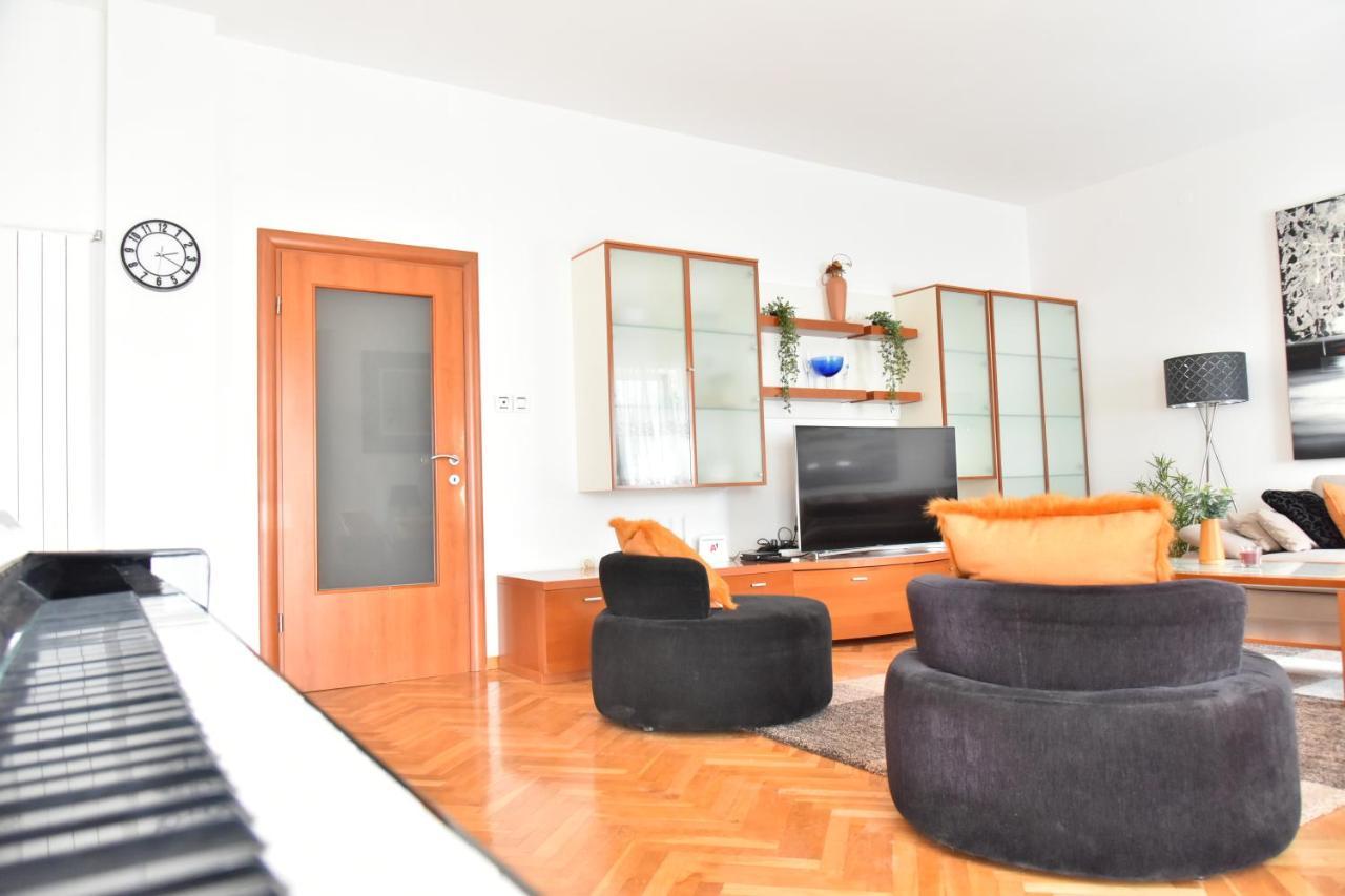 Vila Lux Nina With Six Bedrooms, Private Pool, Sauna Zadar