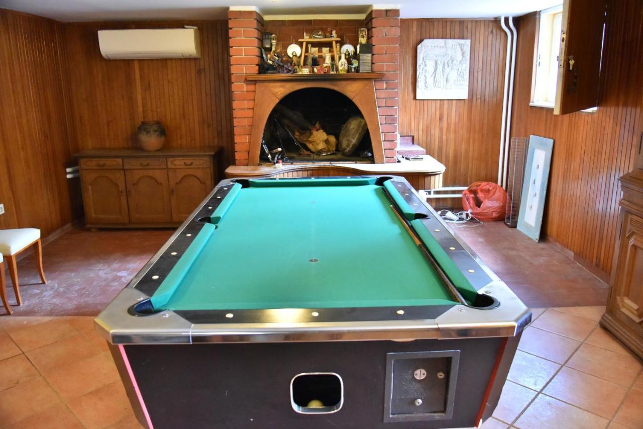 Lux Nina With Six Bedrooms, Private Pool, Sauna *